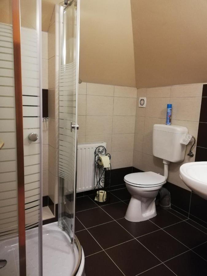 Voelgy Apartman Eger Extérieur photo