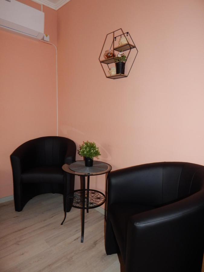 Voelgy Apartman Eger Extérieur photo