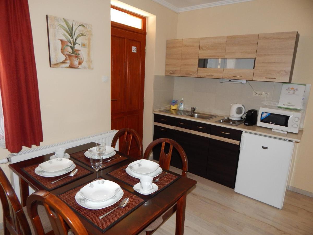 Voelgy Apartman Eger Extérieur photo