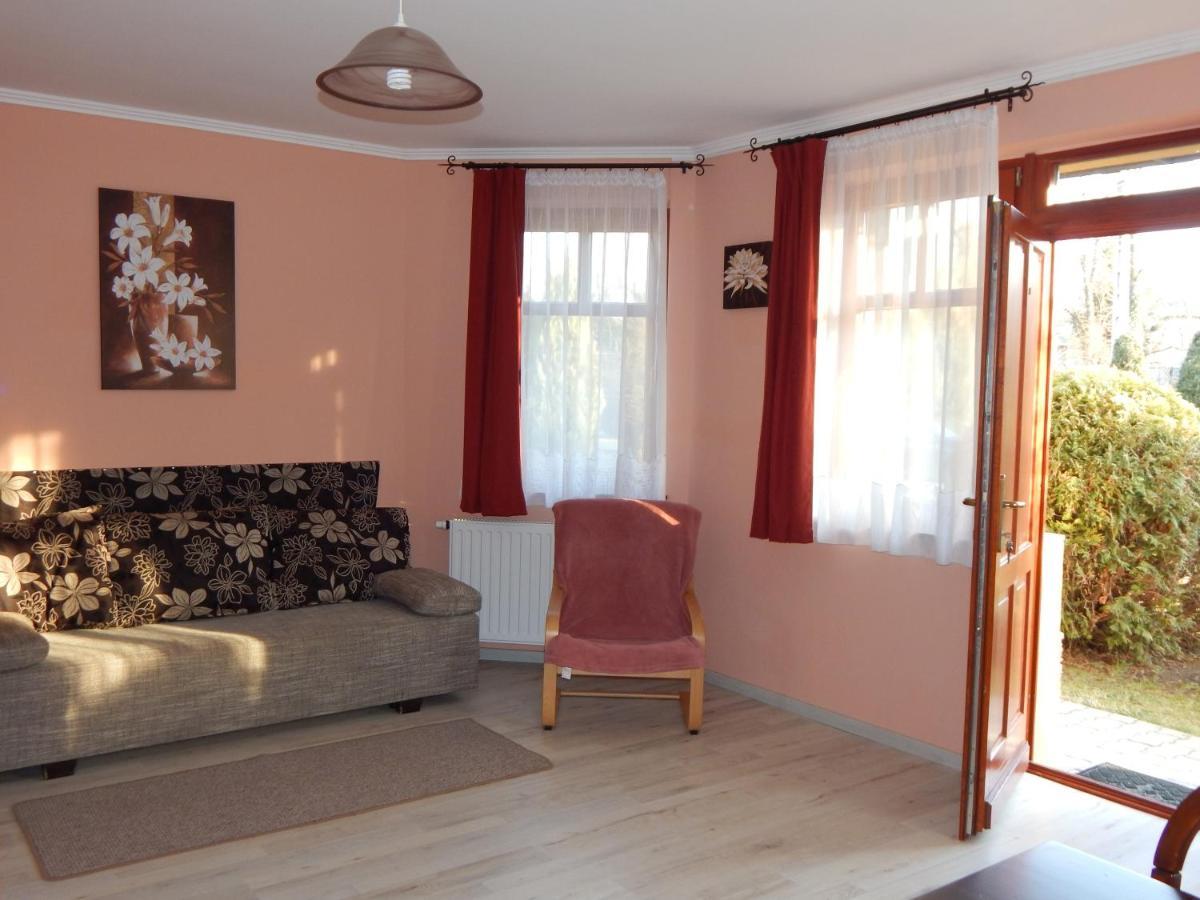 Voelgy Apartman Eger Extérieur photo