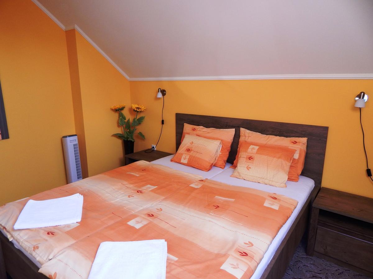 Voelgy Apartman Eger Extérieur photo